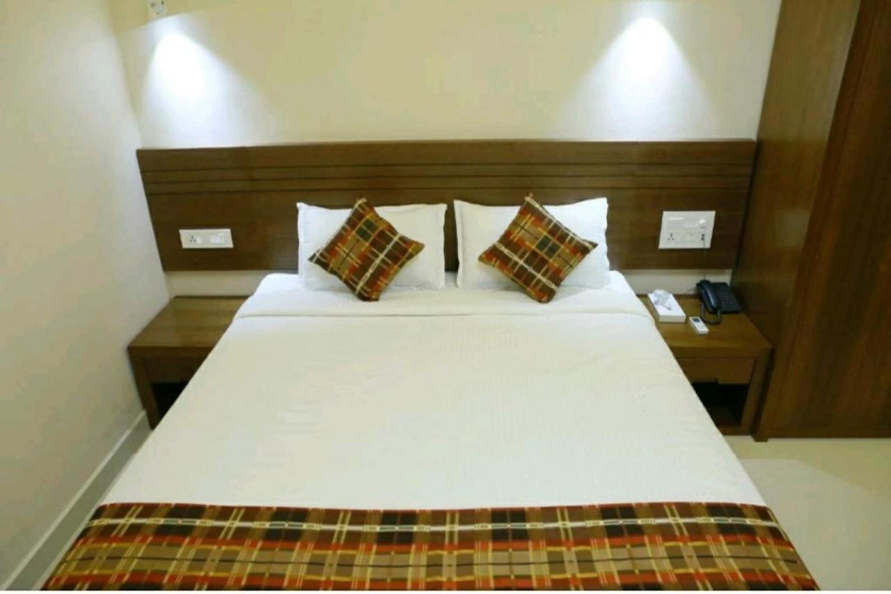 Prince Homestay & Restaurant Rudraprayāg 외부 사진